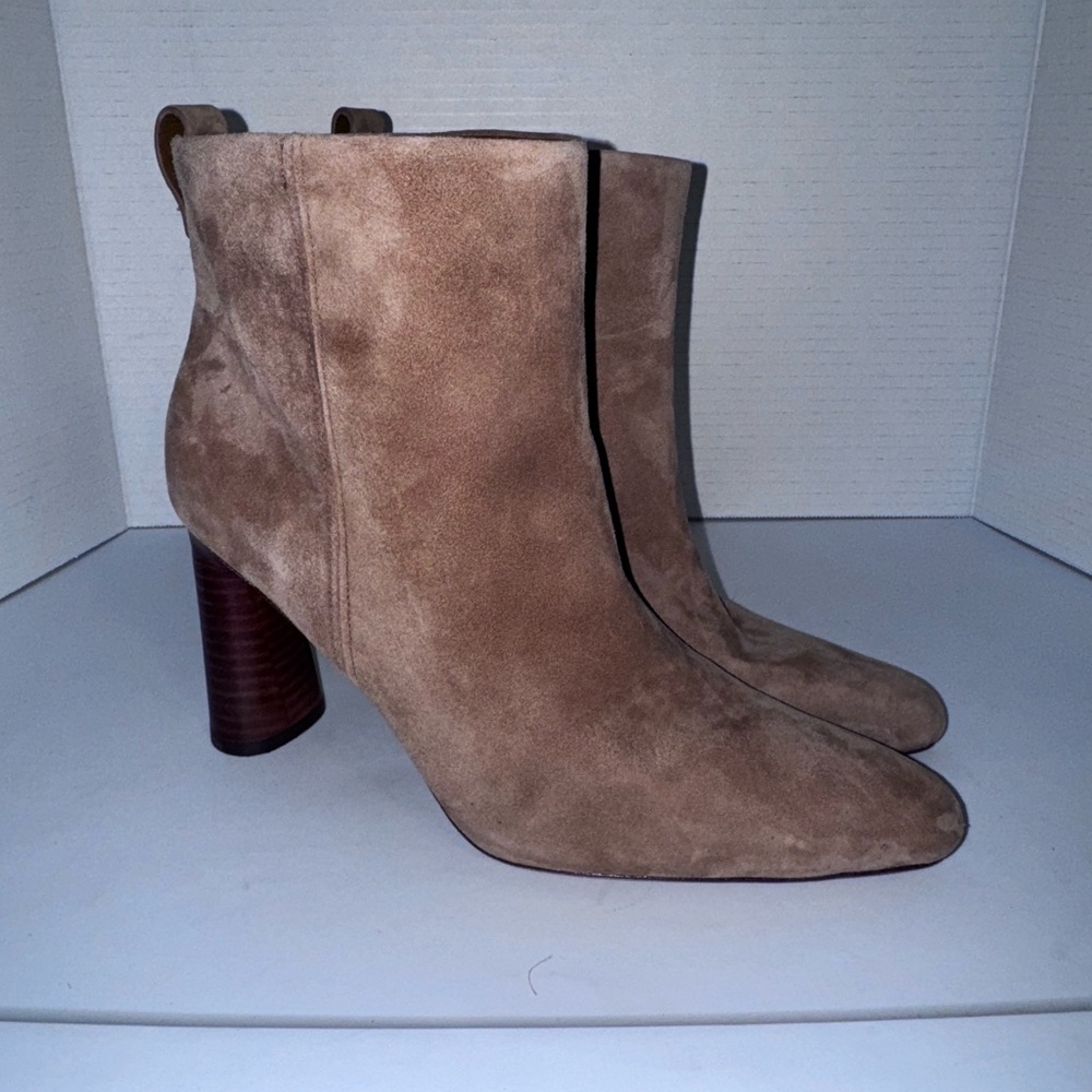 Vince Hillside Dark Amber Suede Ankle Boots 9.5